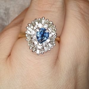 Diamond  Sapphire Gold Ring baguette  new